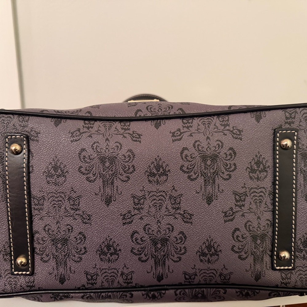 Dooney & Bourke rare haunted mansion shopper tote - Picture 5 of 13